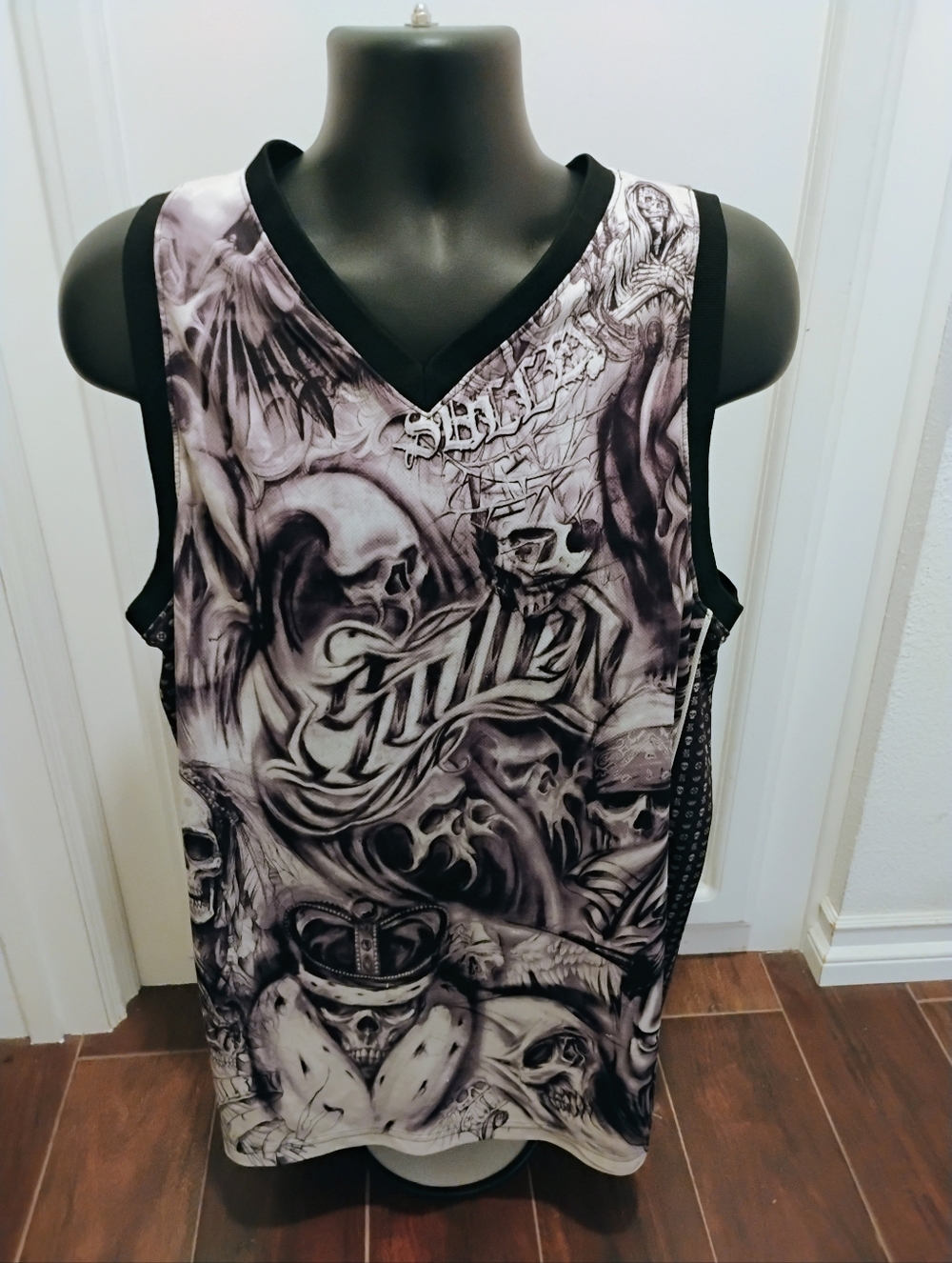 Vintage Sullen Graphic Skulled Sleeveless V-Neck Jersey XXL